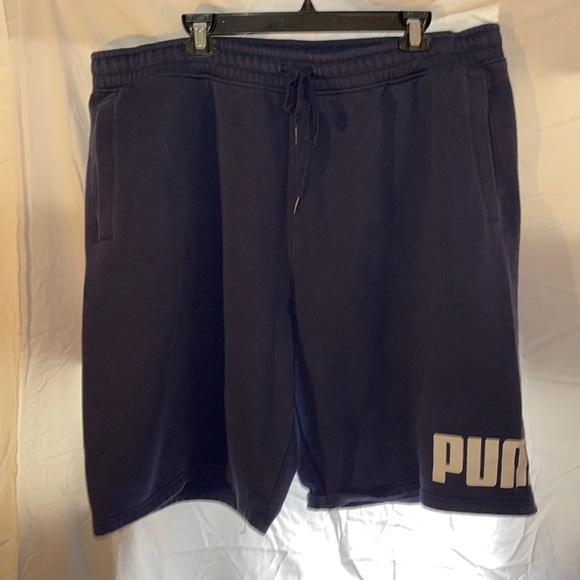 Puma sweat shorts in blue and gray sizes. 2X tall and three XL. - Picture 1 of 4
